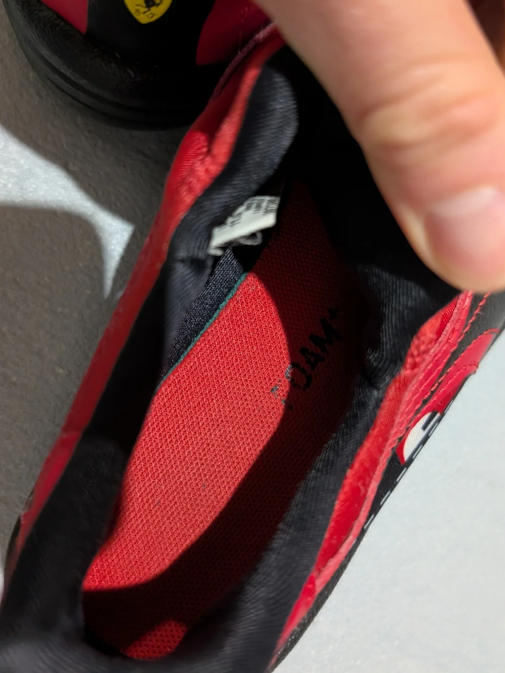 Puma Ferrari Kids Slip-On Red Racing Shoes 11.5 Childrens Boys Size - Picture 6 of 10